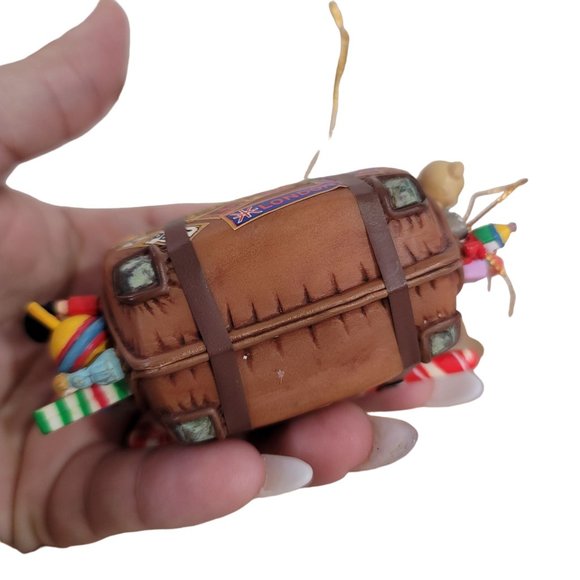 Enesco Artplas "Santas Suitcase" christmas Ornament 1990 RARE no box collectible - Picture 3 of 11